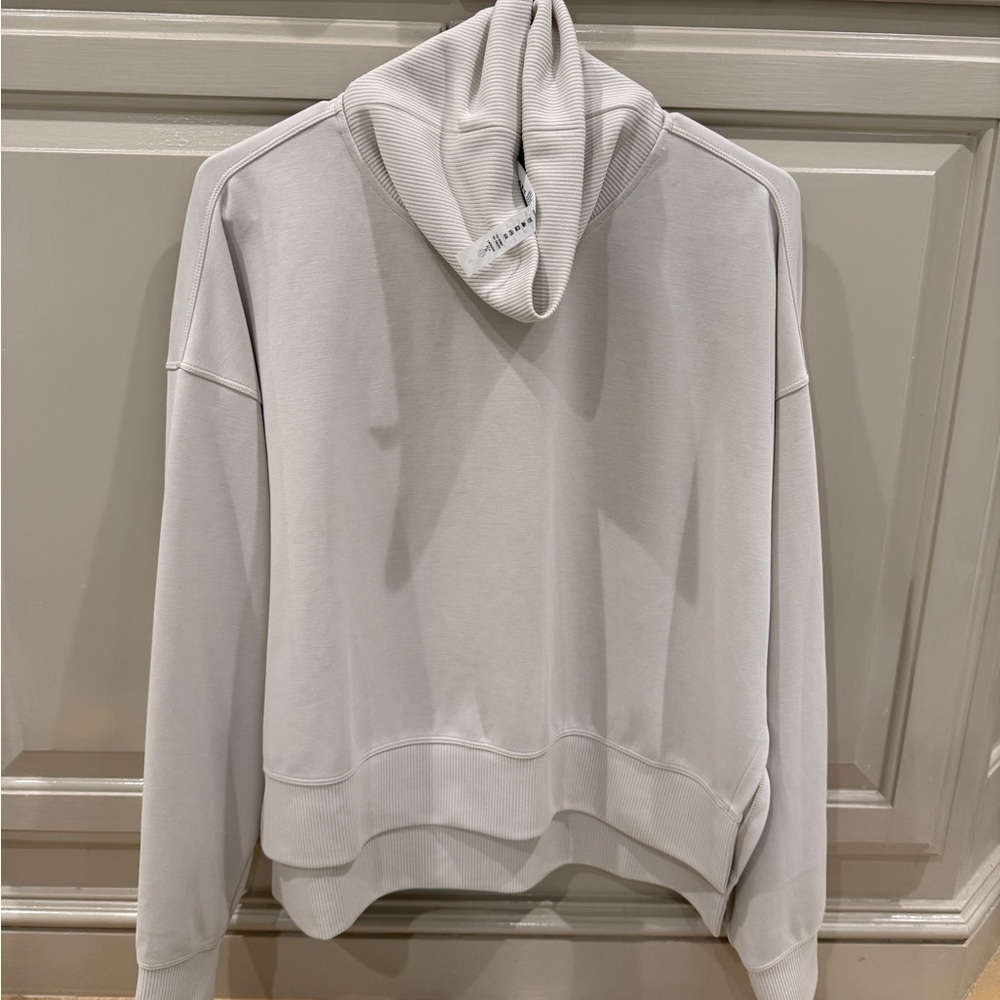 Lululemon Athletica Ribbed White Pullover